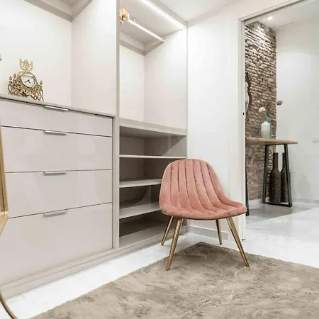 Luxurious In Center With Parking By Rems * Málaga