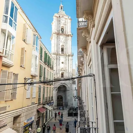 Apartment Luxurious In Center With Parking By Rems Malaga